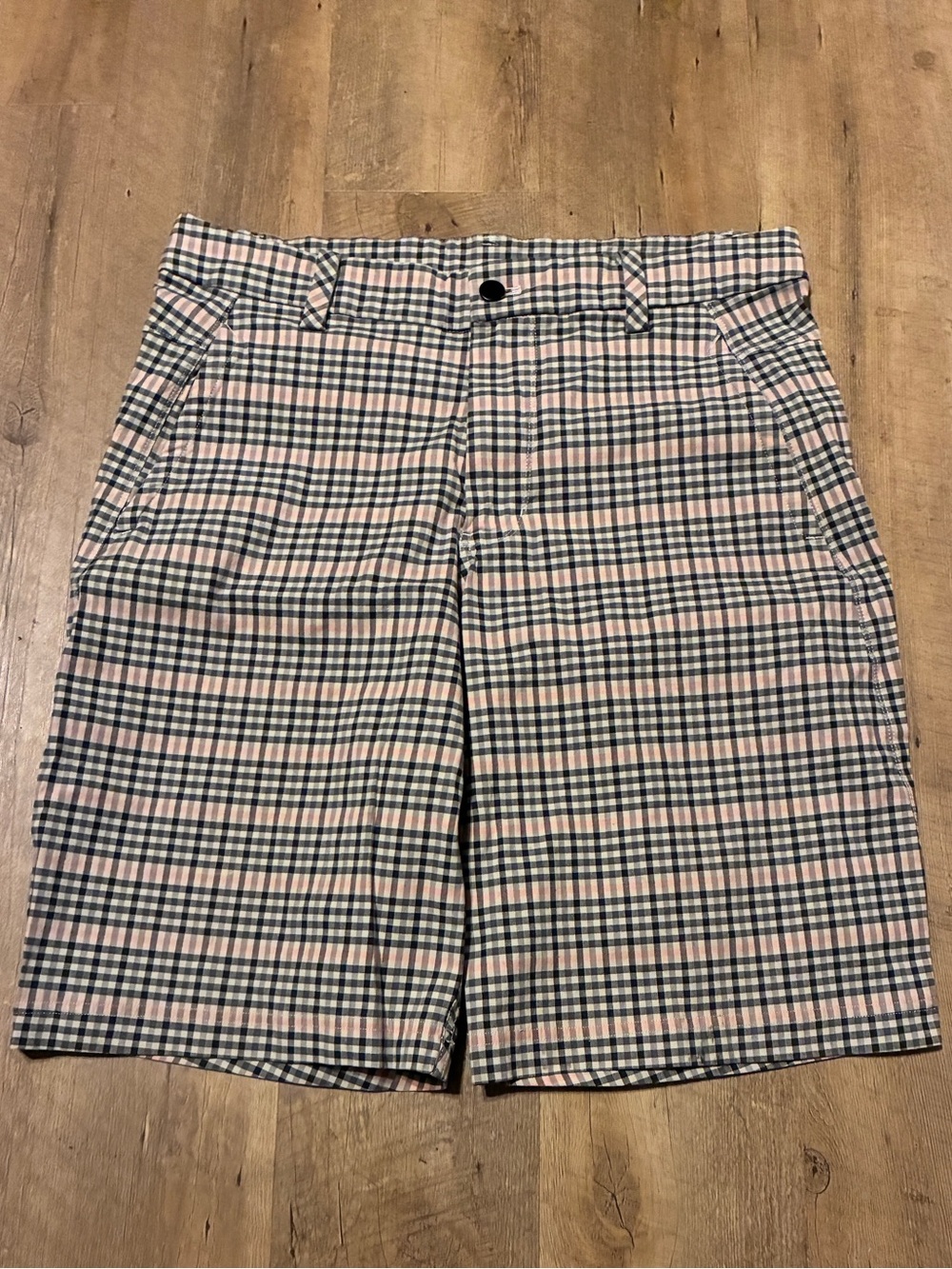 Lululemon Kahuna Plaid Active Golf Shorts Men's Size 34 - Picture 8 of 13
